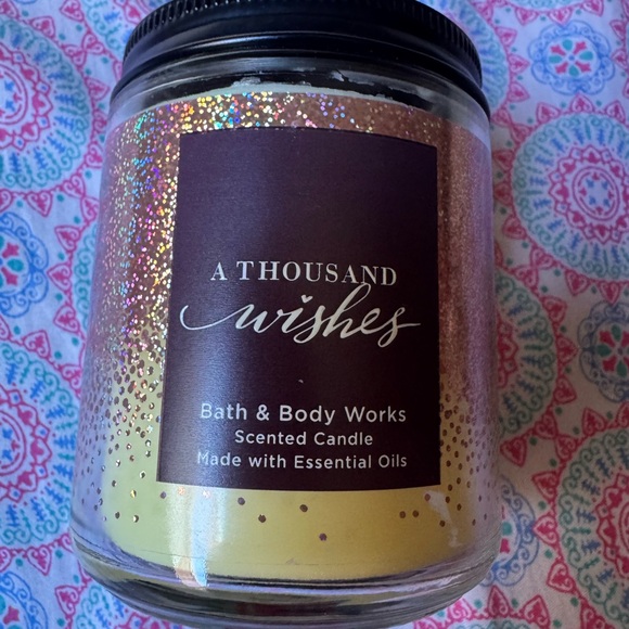 Bath & Body Works A Thousand Wishes Scented Candle - Single Wick - Picture 1 of 3